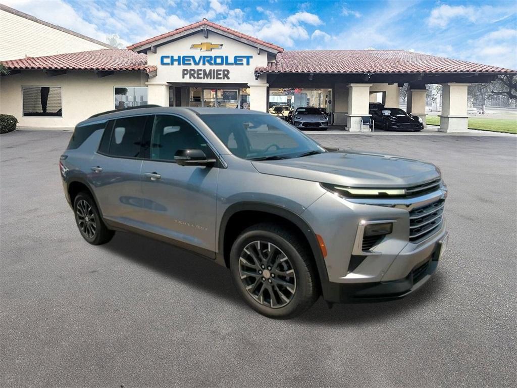 new 2025 Chevrolet Traverse car