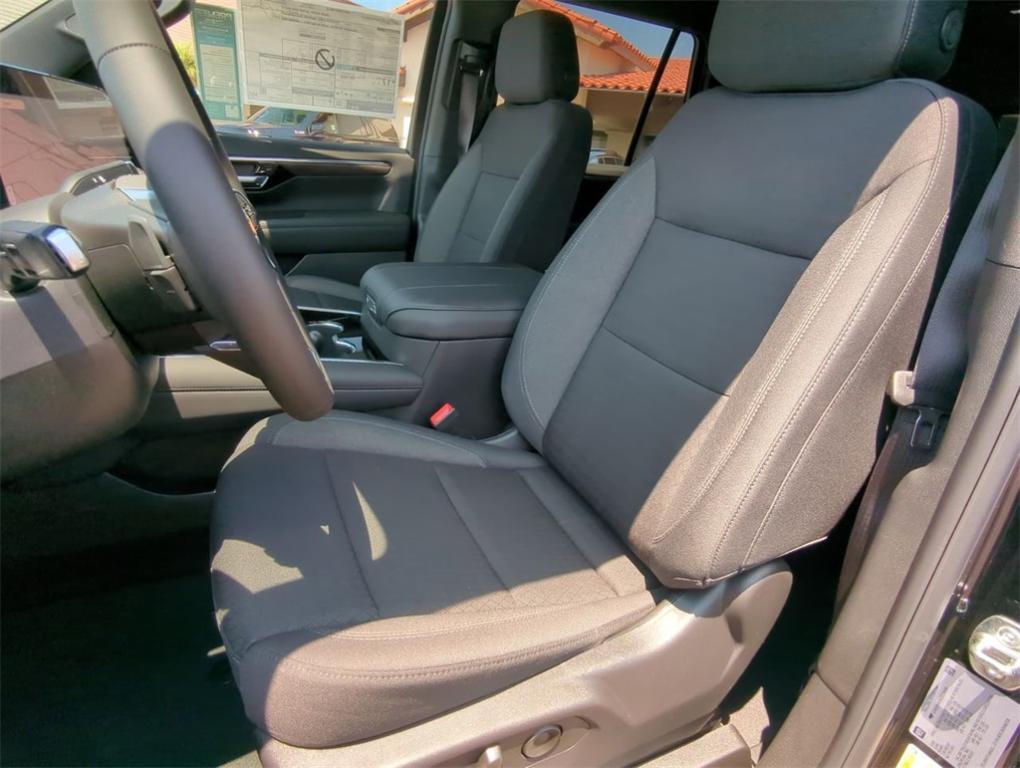 new 2025 Chevrolet Tahoe car