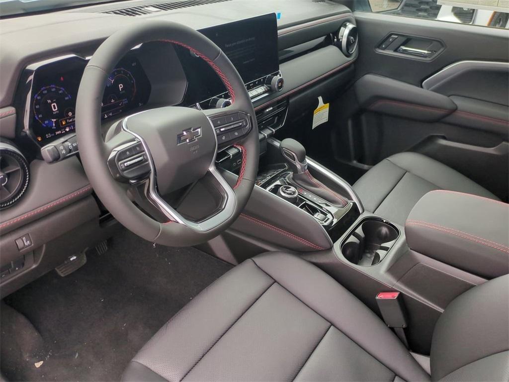 new 2025 Chevrolet Colorado car