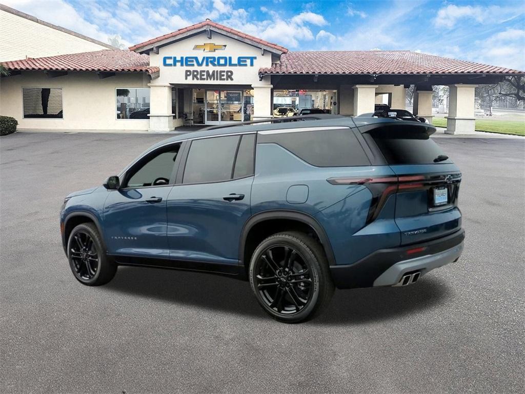 new 2025 Chevrolet Traverse car