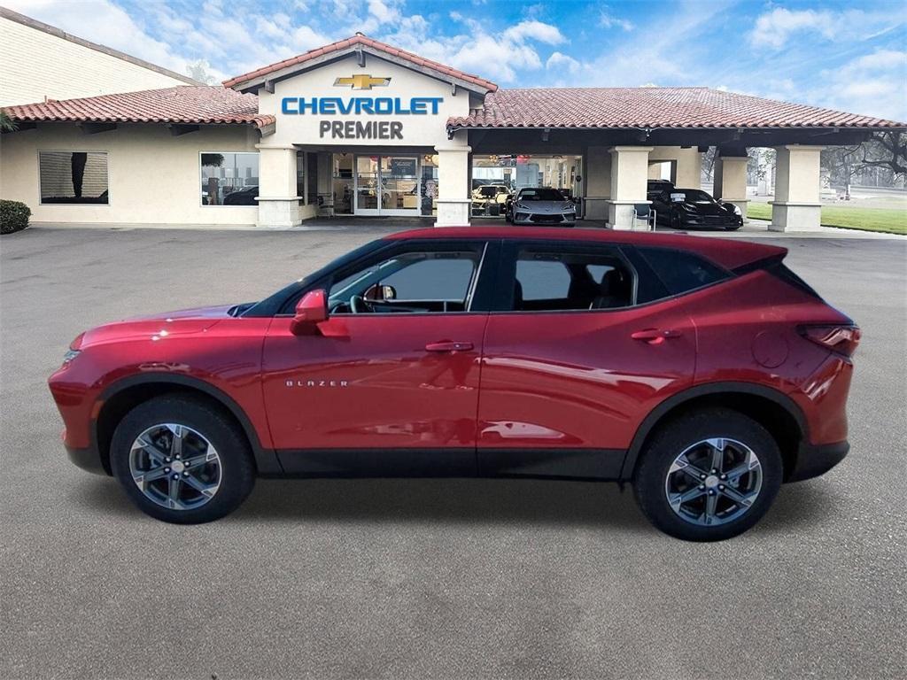 new 2025 Chevrolet Blazer car