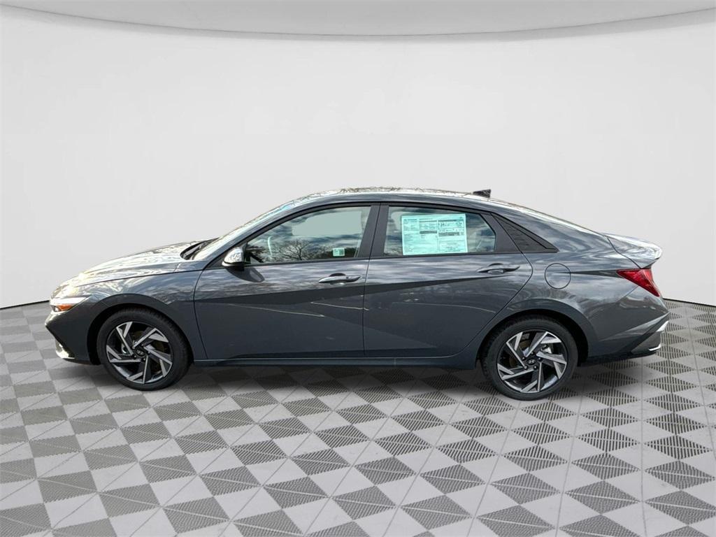 new 2025 Hyundai Elantra car, priced at $23,896