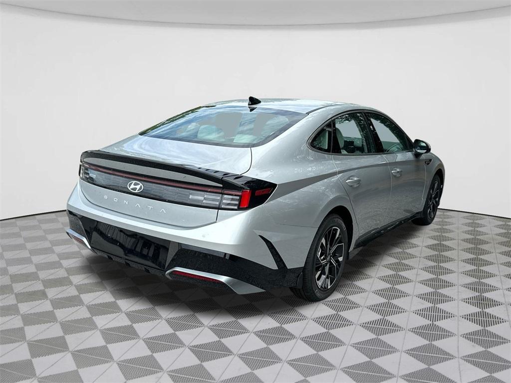 new 2024 Hyundai Sonata car, priced at $27,088