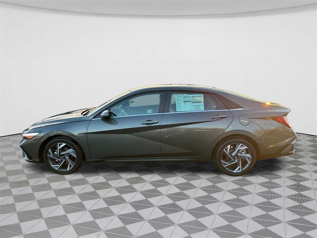 new 2025 Hyundai Elantra car, priced at $27,240