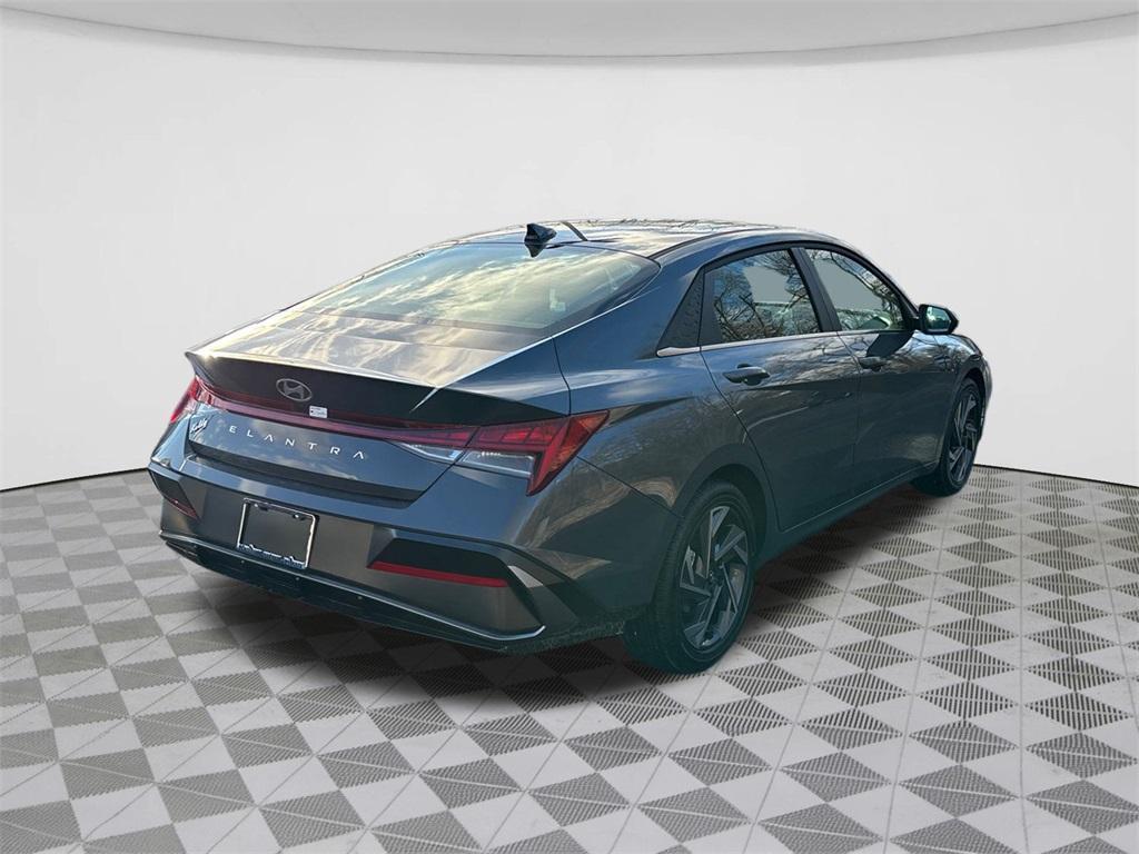 new 2025 Hyundai Elantra car, priced at $27,240