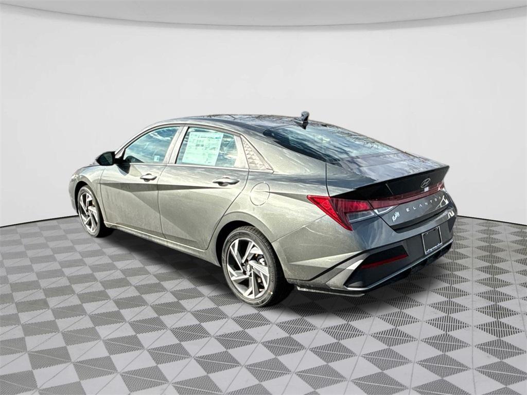 new 2025 Hyundai Elantra car, priced at $24,960