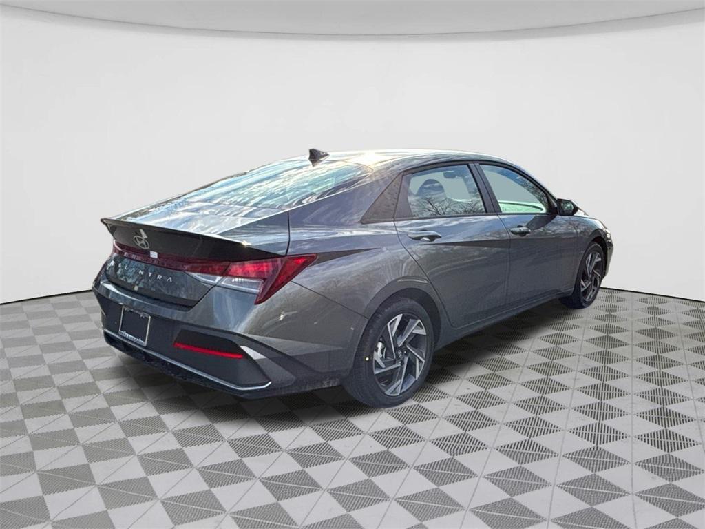 new 2025 Hyundai Elantra car, priced at $24,960