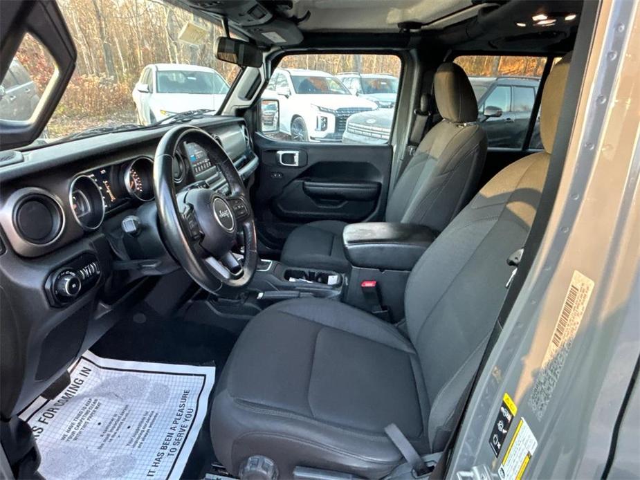 used 2020 Jeep Wrangler Unlimited car, priced at $27,998