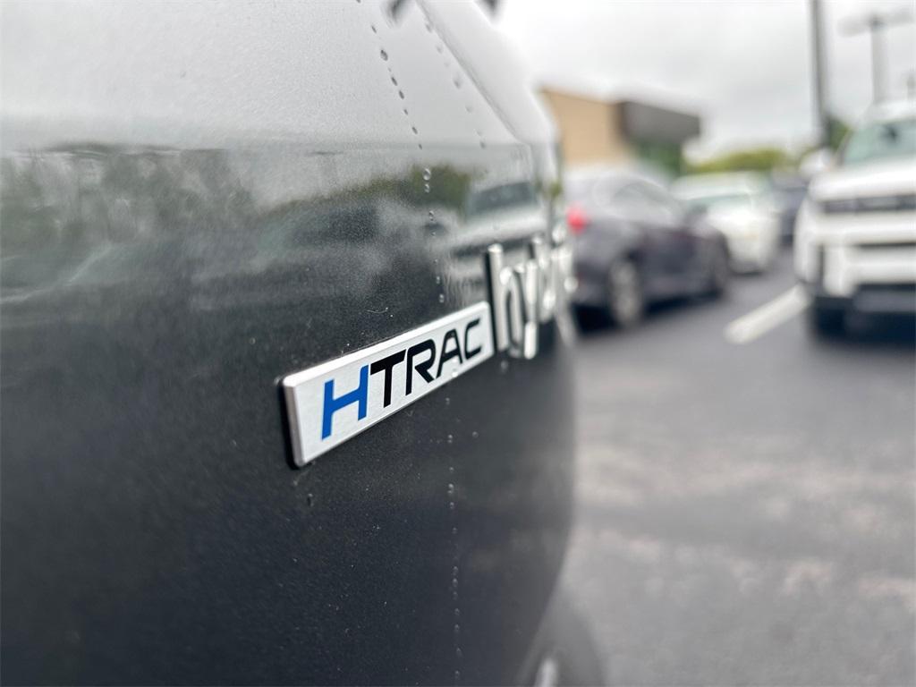 new 2025 Hyundai TUCSON Hybrid car, priced at $35,305