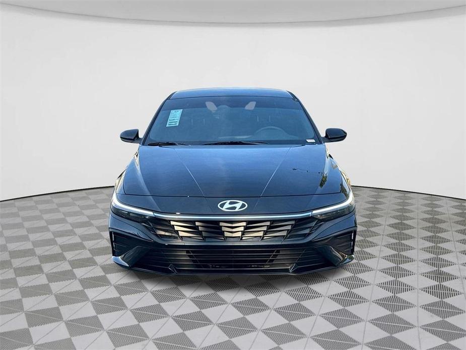 new 2025 Hyundai Elantra car, priced at $24,960