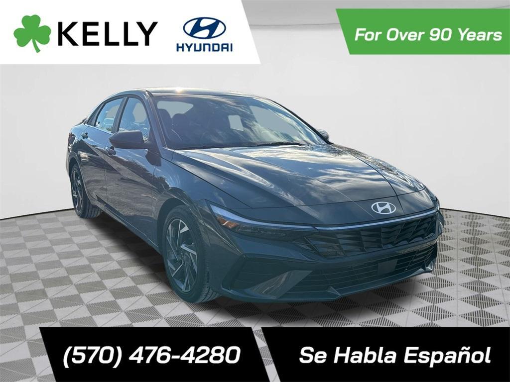 new 2025 Hyundai Elantra car, priced at $27,240