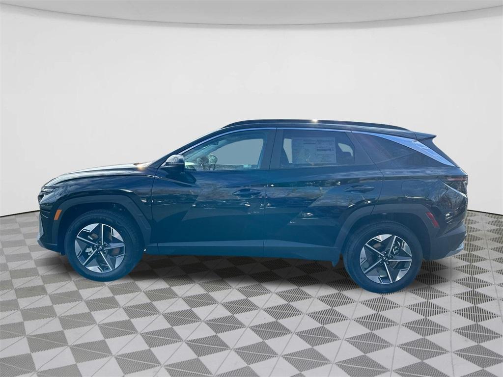 new 2025 Hyundai Tucson Hybrid car, priced at $37,620