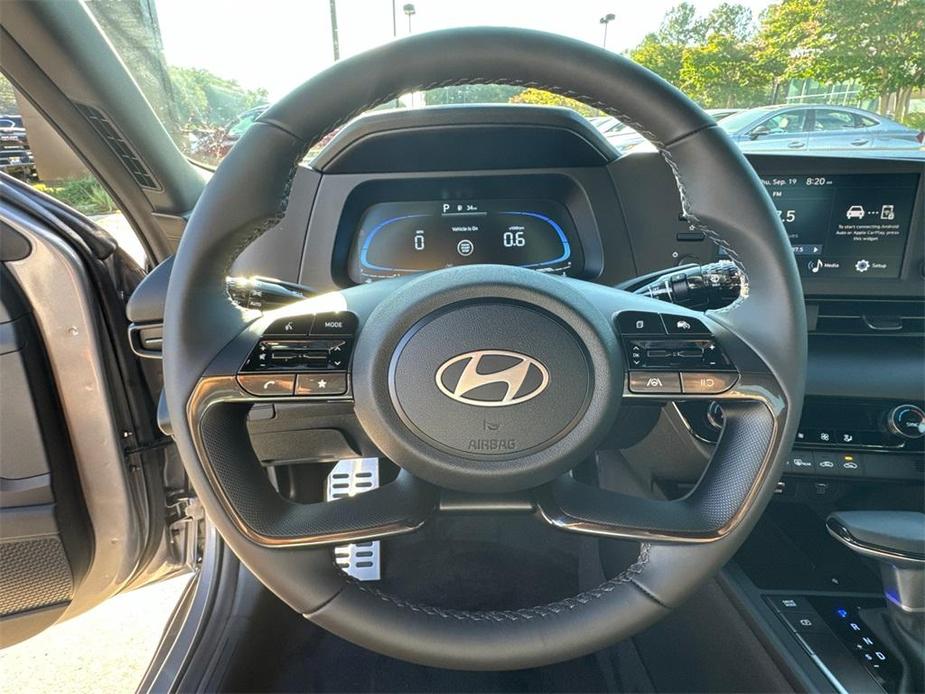 new 2025 Hyundai Elantra car, priced at $24,665