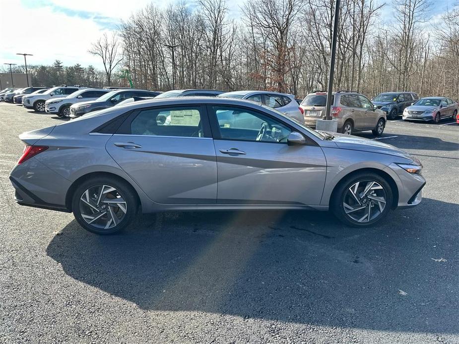 new 2025 Hyundai Elantra car, priced at $27,255