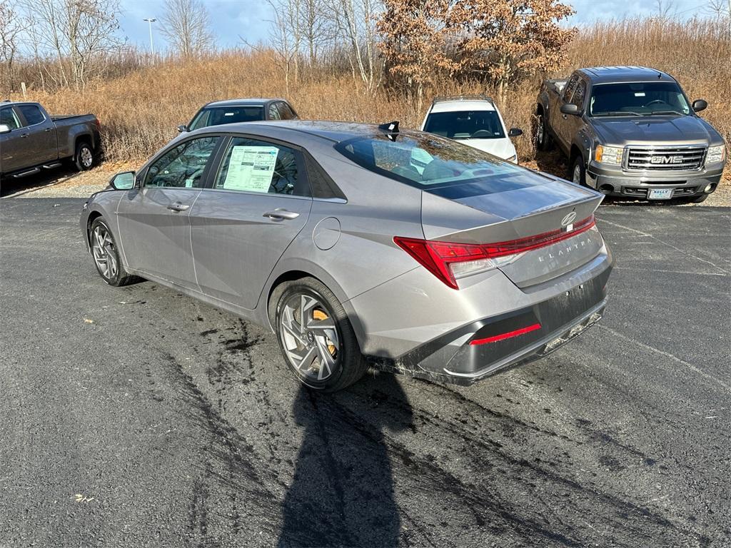 new 2025 Hyundai Elantra car, priced at $27,255