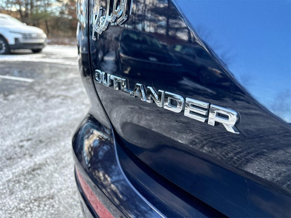 used 2023 Mitsubishi Outlander car, priced at $24,498