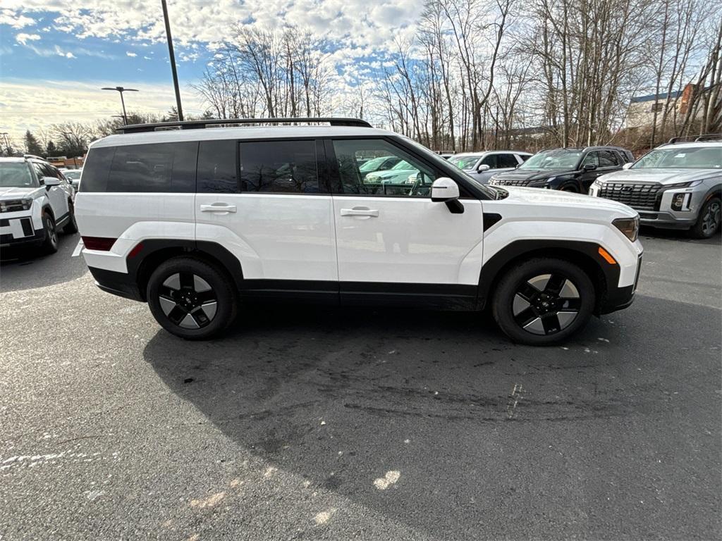 new 2025 Hyundai Santa Fe HEV car, priced at $41,580