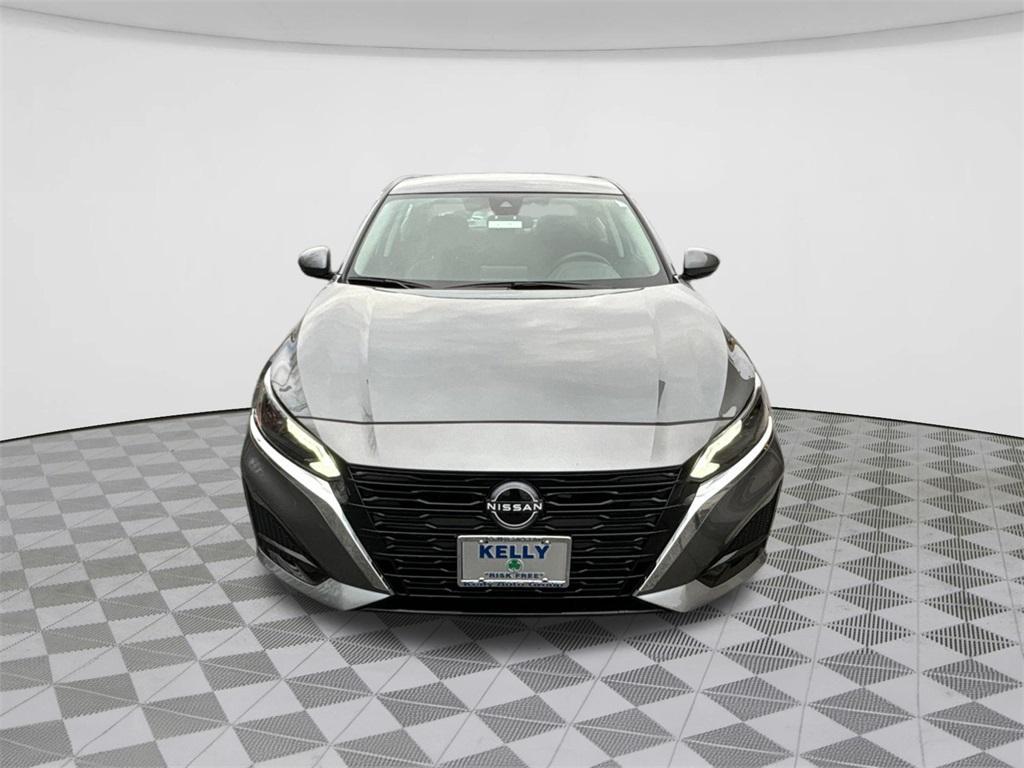 used 2023 Nissan Altima car, priced at $21,998