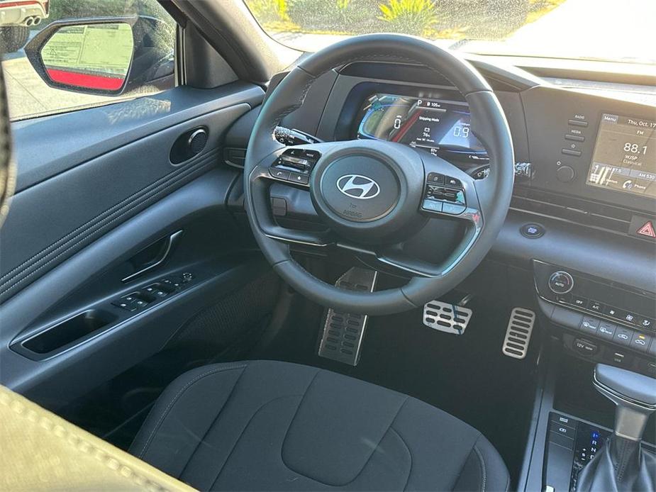 new 2025 Hyundai Elantra car, priced at $25,275