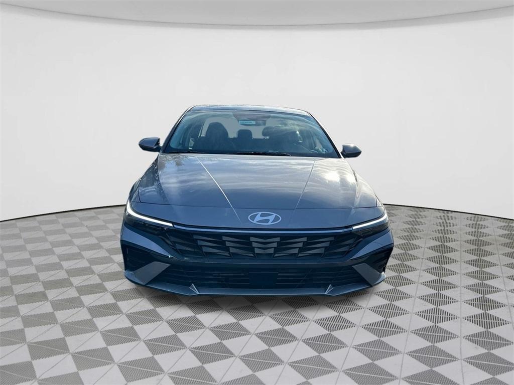 new 2025 Hyundai Elantra car, priced at $27,240