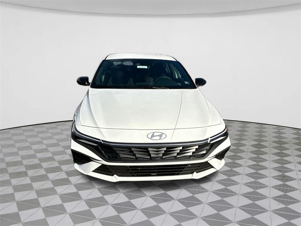 new 2025 Hyundai Elantra car, priced at $24,659