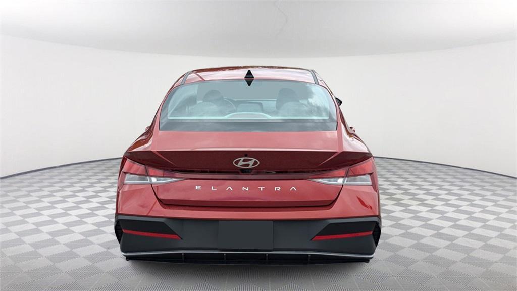 new 2024 Hyundai Elantra car, priced at $25,255