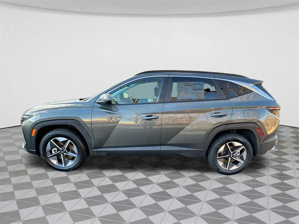 new 2025 Hyundai Tucson Hybrid car, priced at $37,260