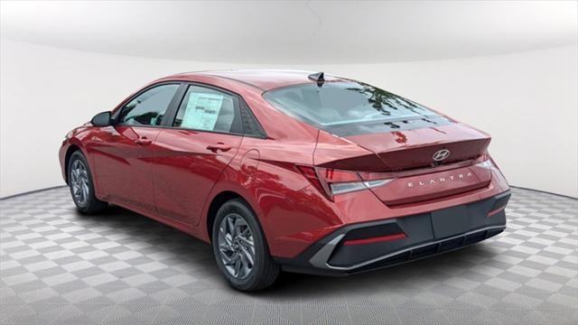 new 2024 Hyundai Elantra car, priced at $25,220