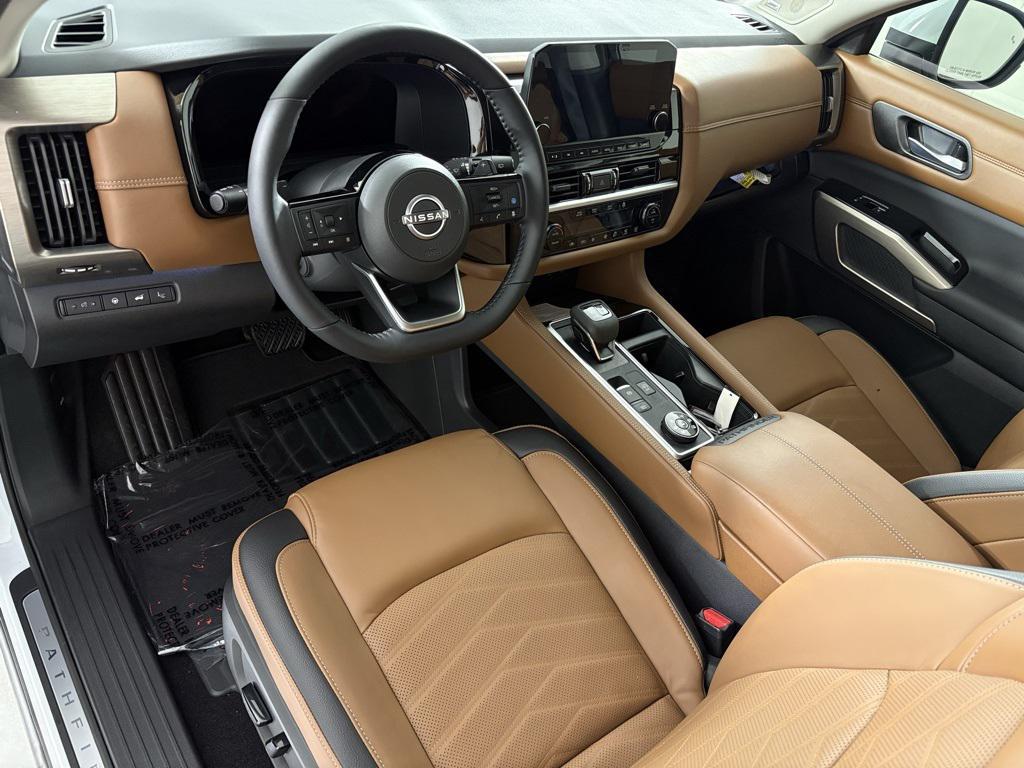 new 2025 Nissan Pathfinder car, priced at $42,111