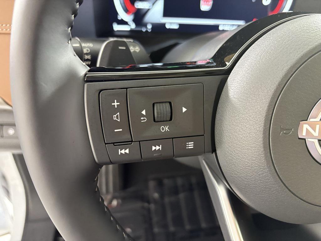 new 2025 Nissan Pathfinder car, priced at $42,111