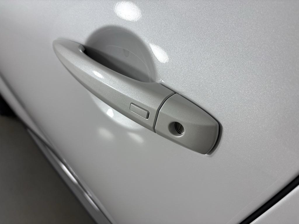 new 2025 Nissan Pathfinder car, priced at $42,111