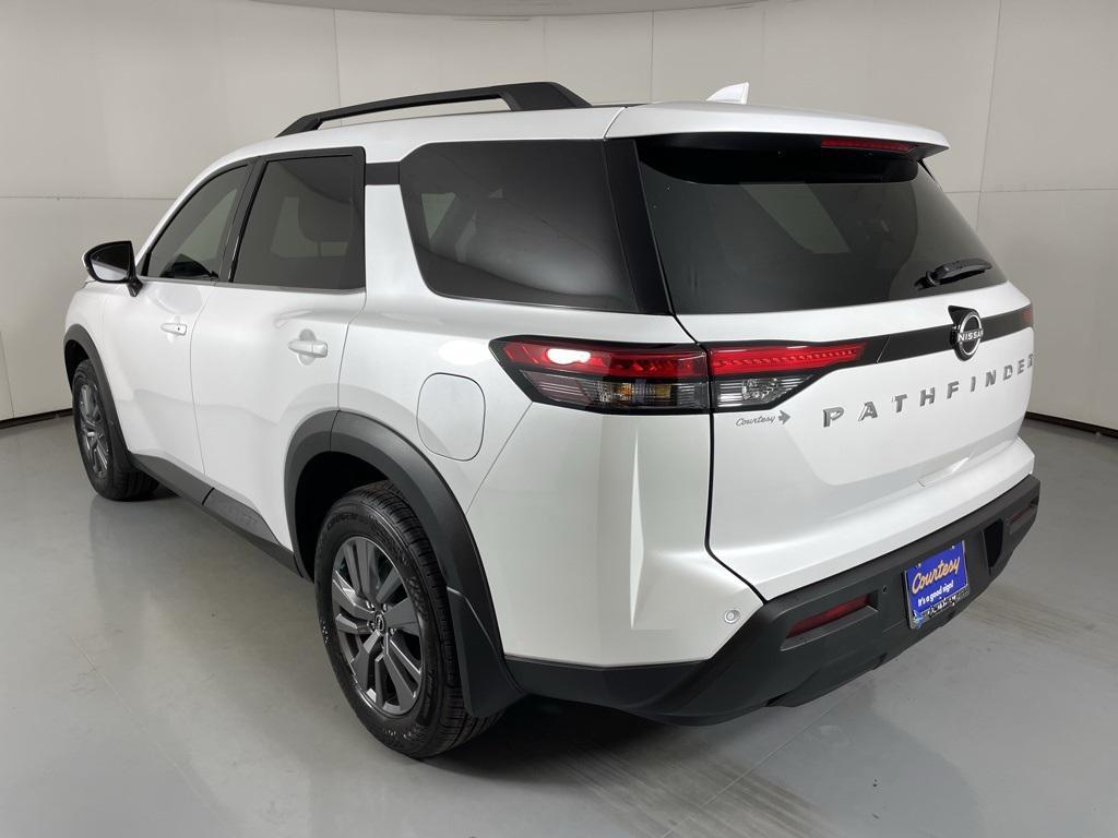 new 2025 Nissan Pathfinder car, priced at $33,884