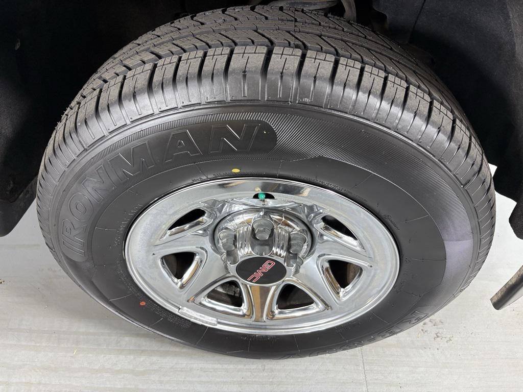 used 2015 GMC Sierra 1500 car, priced at $22,500