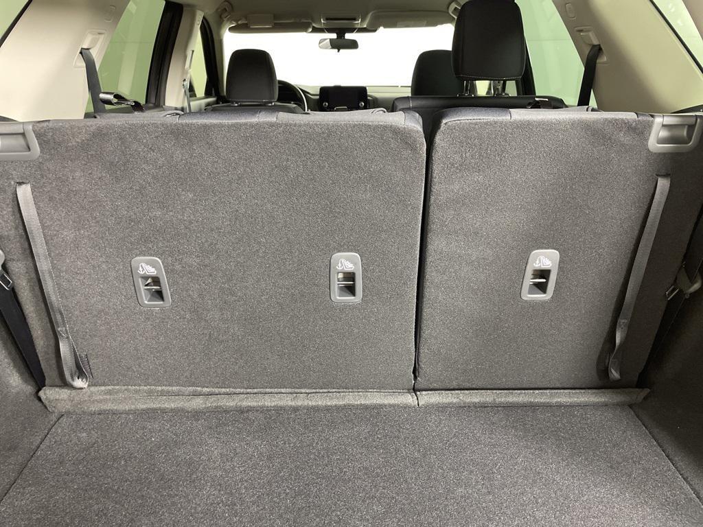new 2025 Nissan Pathfinder car, priced at $30,348