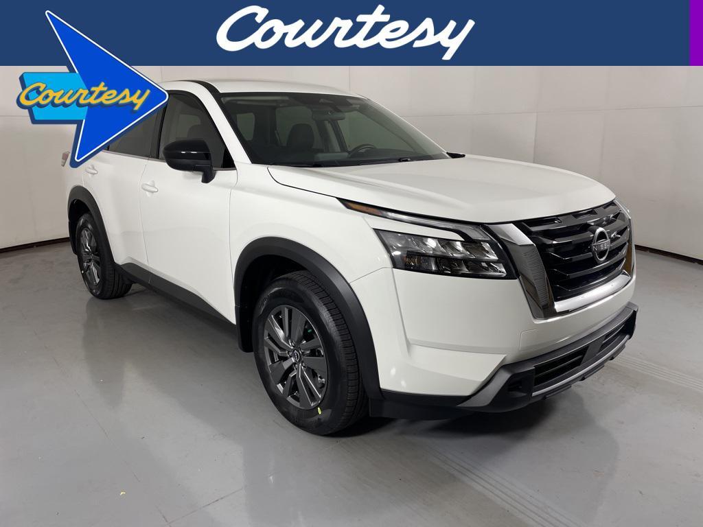 new 2025 Nissan Pathfinder car, priced at $30,348