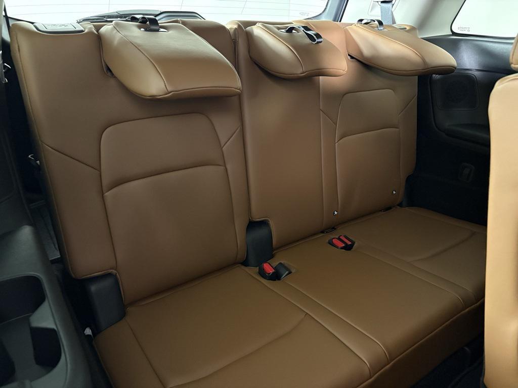 new 2025 Nissan Pathfinder car, priced at $42,485