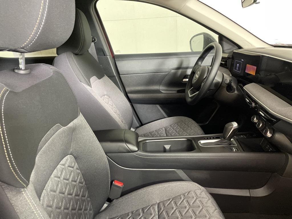 new 2025 Nissan Kicks car, priced at $21,700