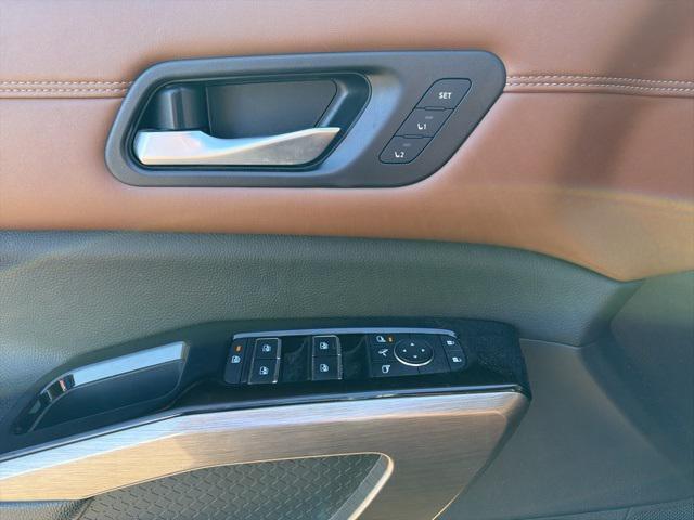 used 2022 Nissan Pathfinder car, priced at $34,000