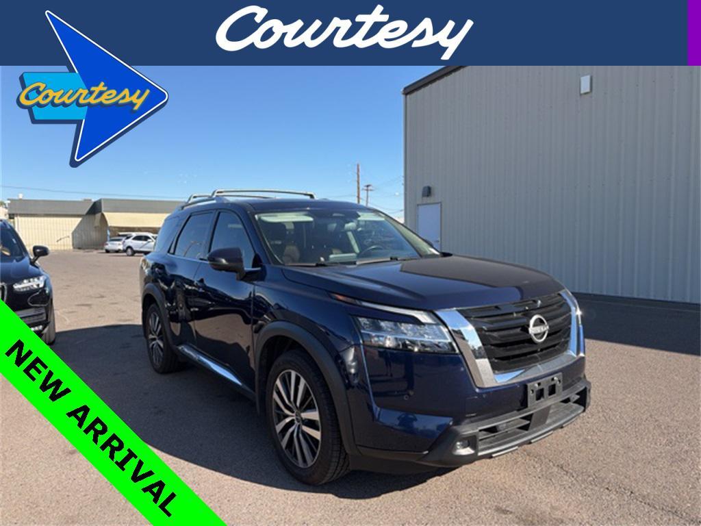 used 2022 Nissan Pathfinder car, priced at $34,000