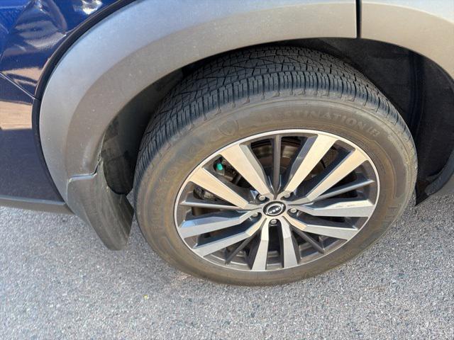 used 2022 Nissan Pathfinder car, priced at $34,000