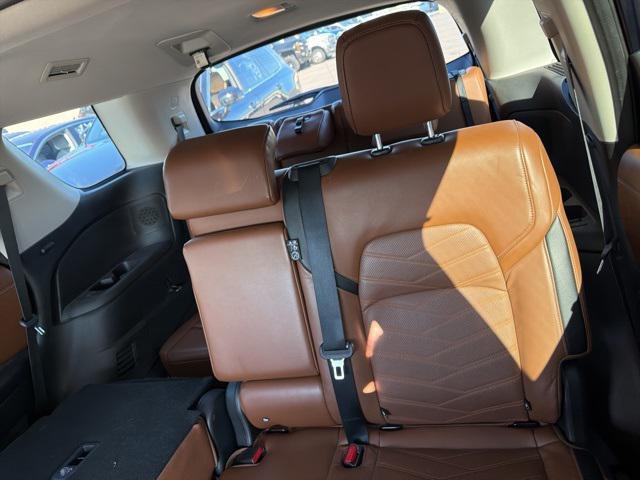 used 2022 Nissan Pathfinder car, priced at $34,000