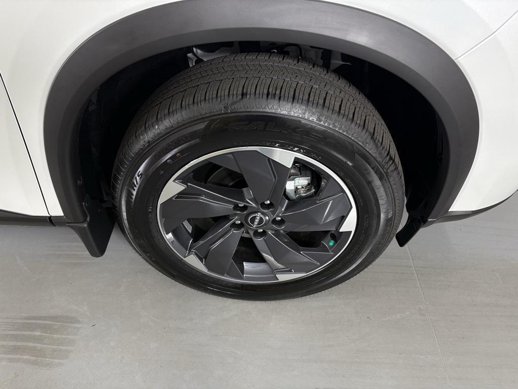 new 2026 Nissan Rogue car, priced at $29,004