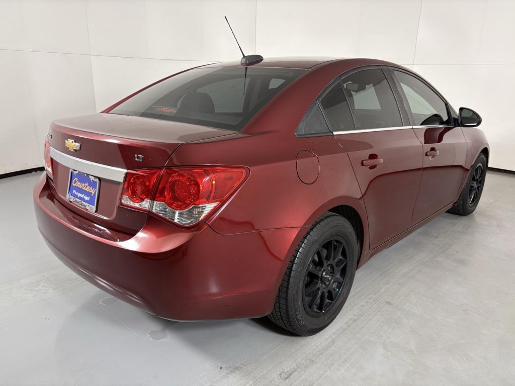 used 2015 Chevrolet Cruze car, priced at $8,000