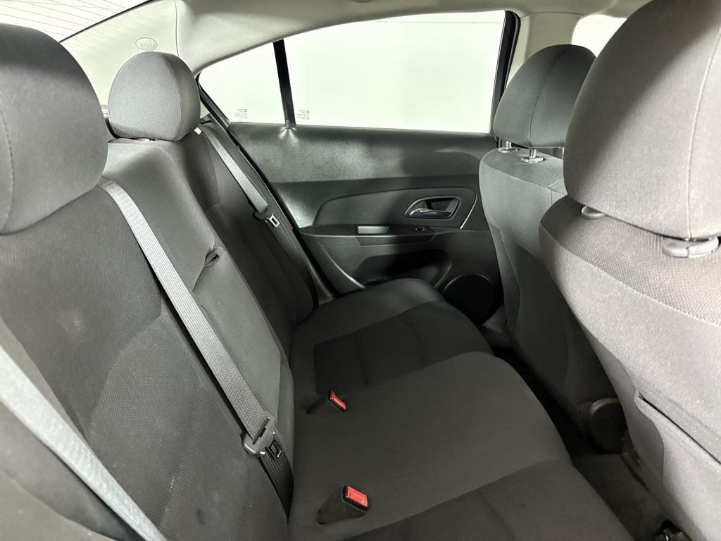 used 2015 Chevrolet Cruze car, priced at $8,000