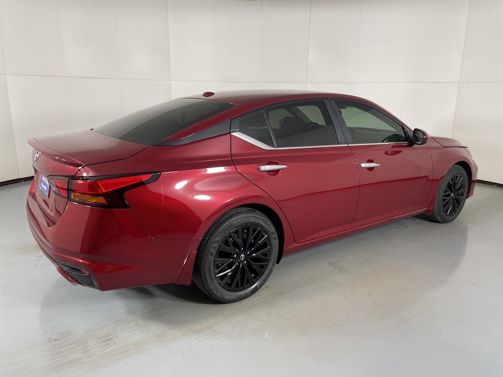new 2025 Nissan Altima car, priced at $27,313