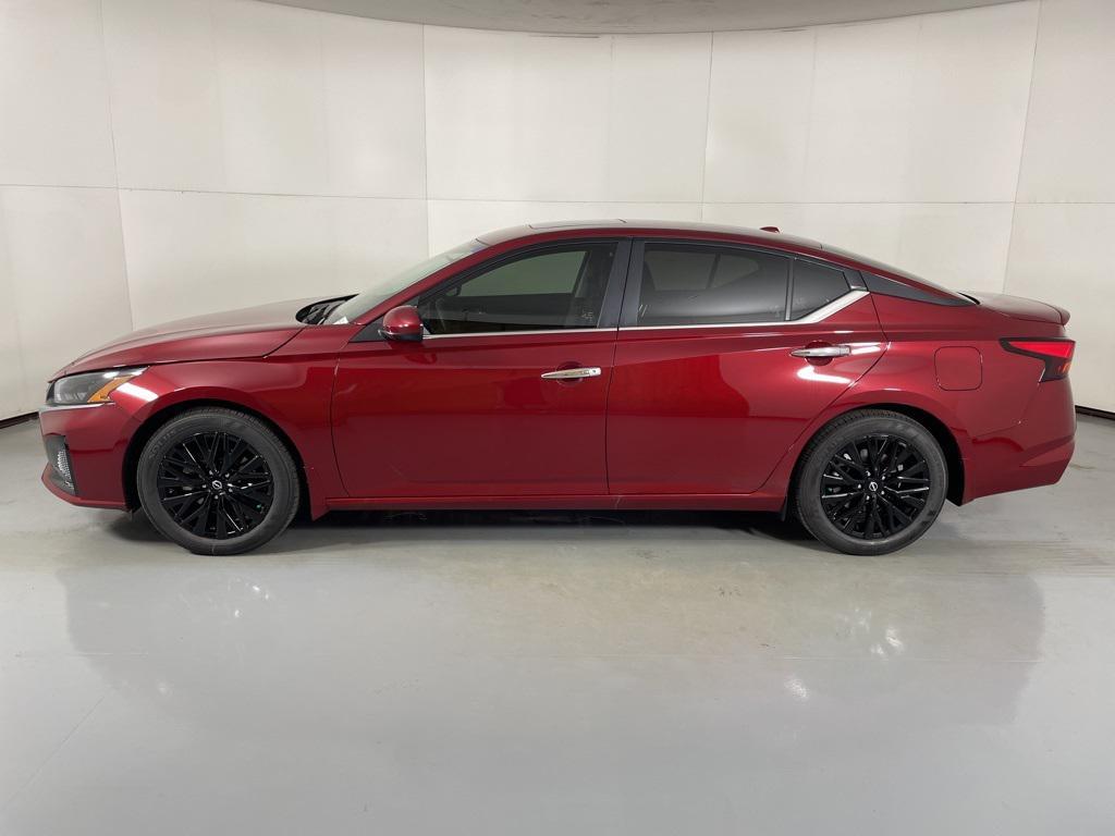 new 2025 Nissan Altima car, priced at $27,313