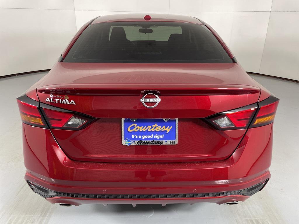 new 2025 Nissan Altima car, priced at $27,313