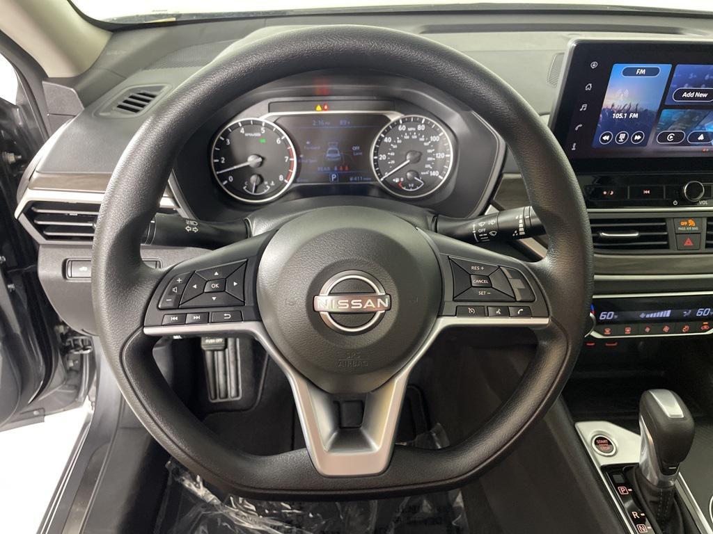 new 2025 Nissan Altima car, priced at $26,674