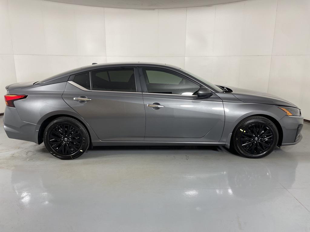 new 2025 Nissan Altima car, priced at $26,674