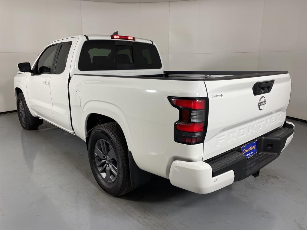 new 2025 Nissan Frontier car, priced at $29,752
